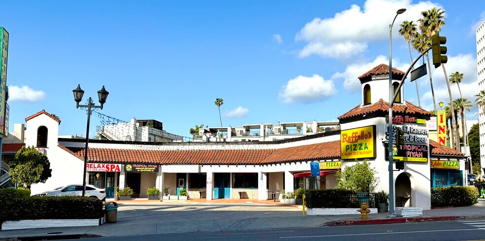 More Photos Of 1651-1657 N La Brea Ave, Los Angeles Storefront Retail Office For Lease