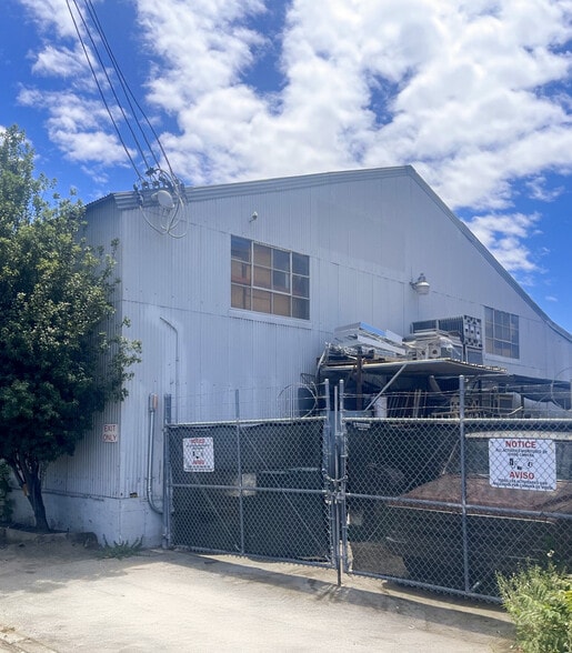 More Photos Of 980 N 11th St, San Jose Warehouse For Sale