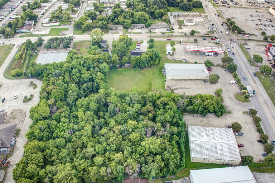 More Photos Of 0 Massey Tompkins, Baytown Land For Sale