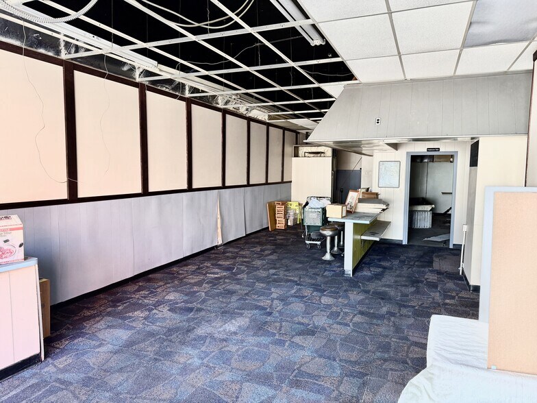 More Photos Of 201 Market Ave S, Canton Storefront Retail Office For Sale