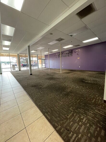 More Photos Of 686-728 Cheney Hwy, Titusville Unknown For Lease