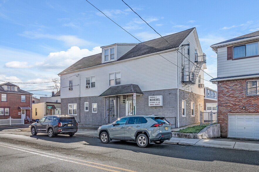 More Photos Of 781 2nd St, Secaucus Flex For Sale