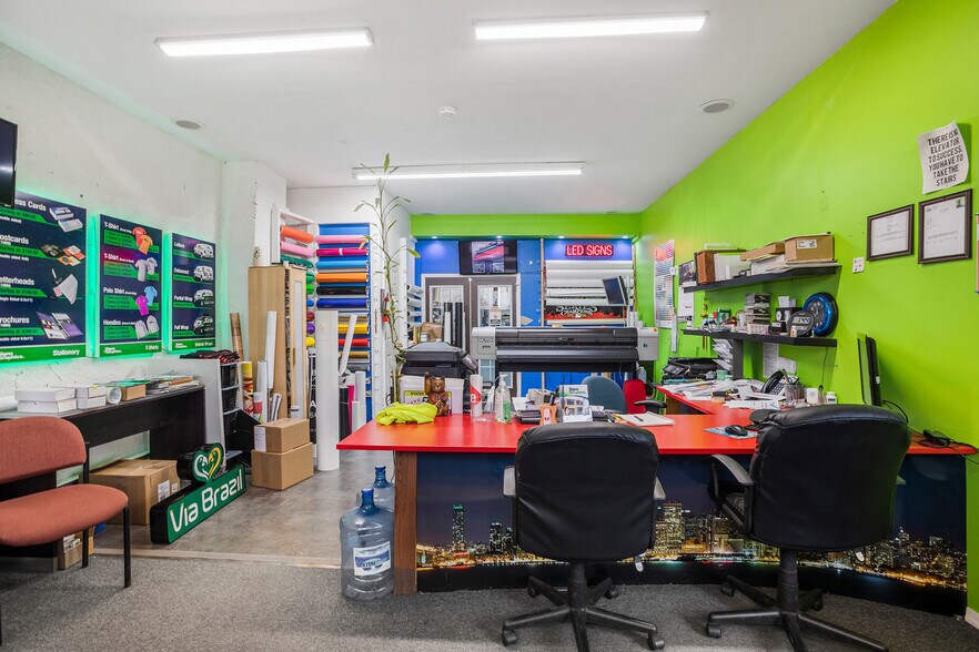 More Photos Of 3546-3548 N 5th St, Philadelphia Flex For Sale