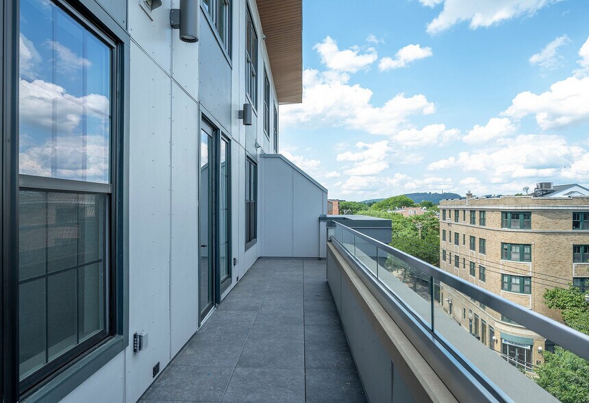 More Photos Of 630-673 Chapel St, New Haven Apartments For Lease