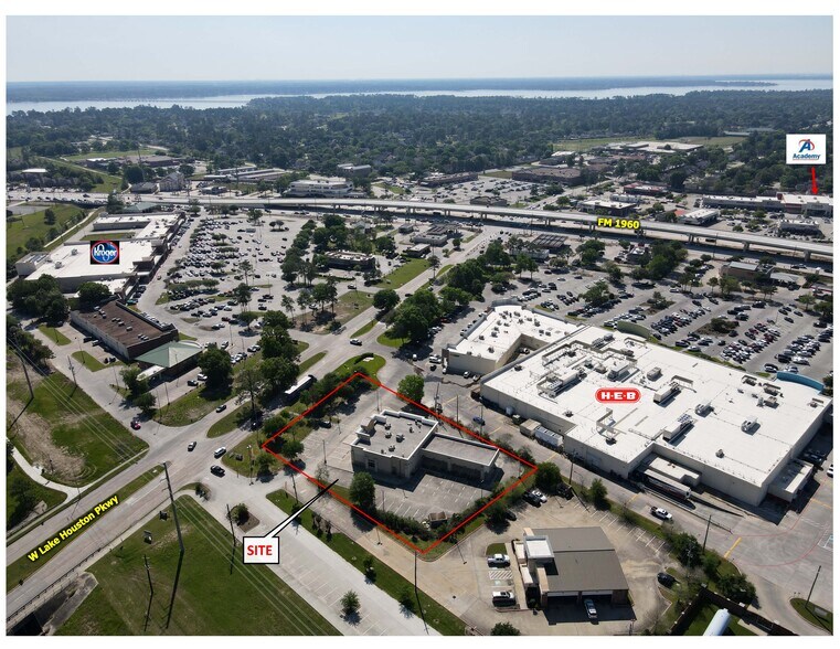 More Photos Of 19311 W Lake Houston Pky, Humble Bank For Lease