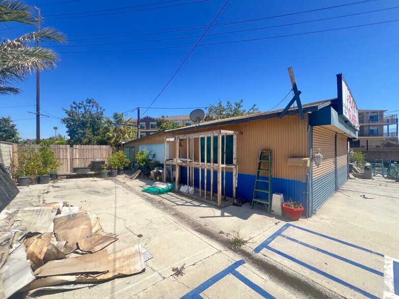 More Photos Of 12232 Beach Blvd, Stanton Freestanding For Sale