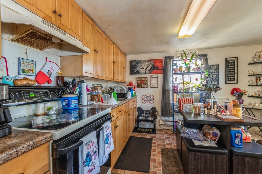 More Photos Of 569 Morton Ave, Rosenhayn General Retail For Sale