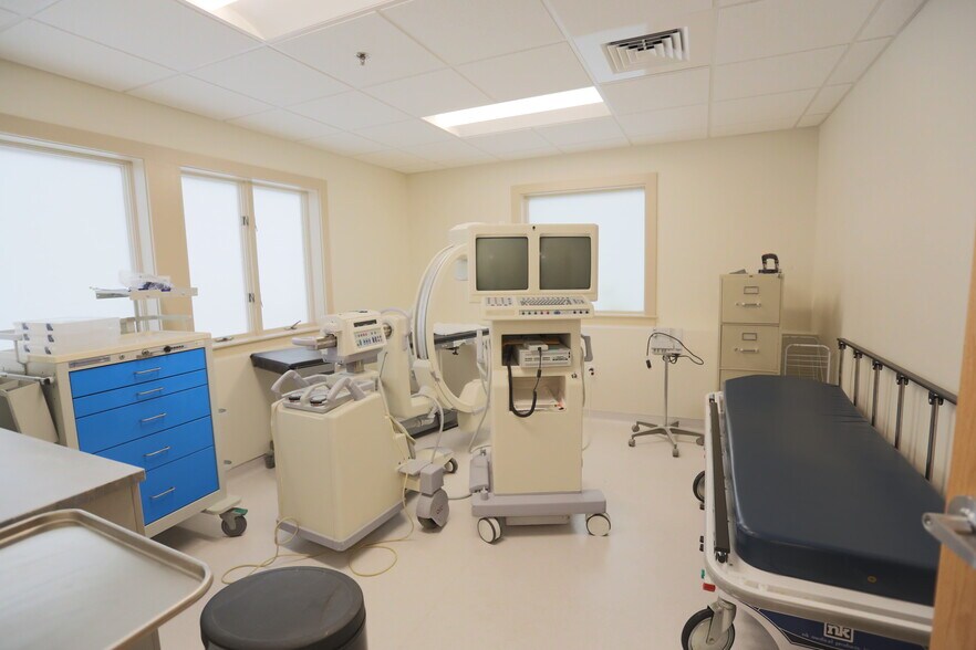 More Photos Of 68 N Main St, Carver Medical For Sale