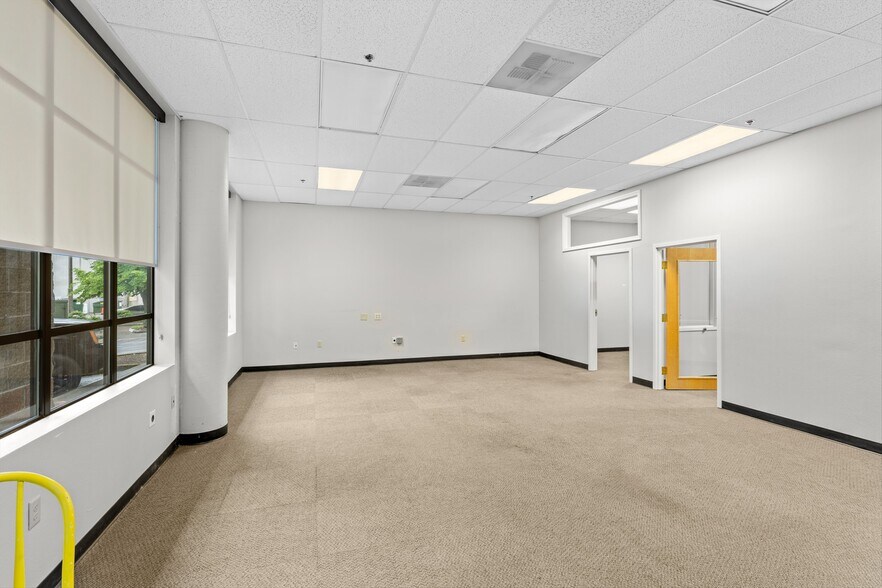 More Photos Of 2030 NE Martin Luther King Jr Blvd, Portland Office For Lease