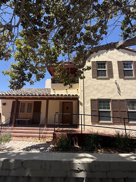 More Photos Of 140 Central Ave, Salinas Office For Sale