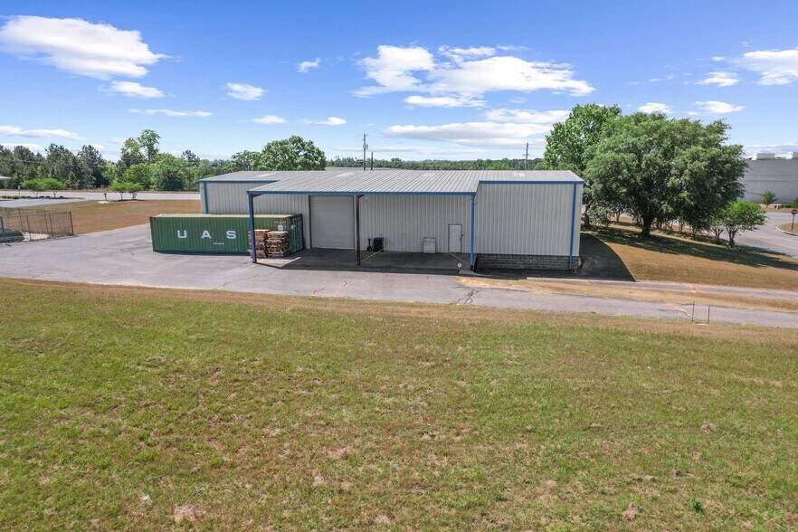 More Photos Of 3665 Westgate Pky, Dothan Office For Sale