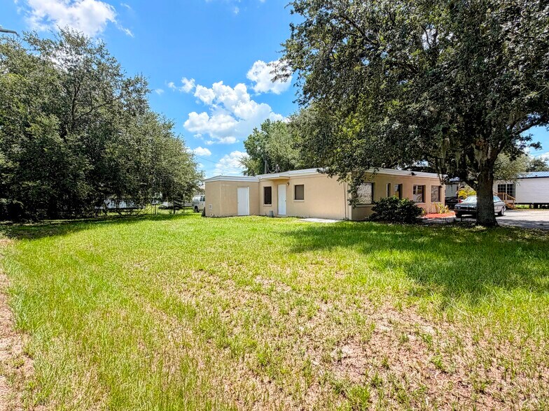 More Photos Of 2290 E Us-92, Plant City Office Residential For Sale