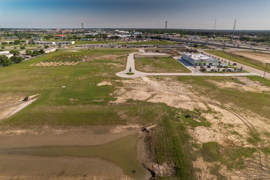 More Photos Of 1025 Grand Oak Boulevard, League City Land For Sale