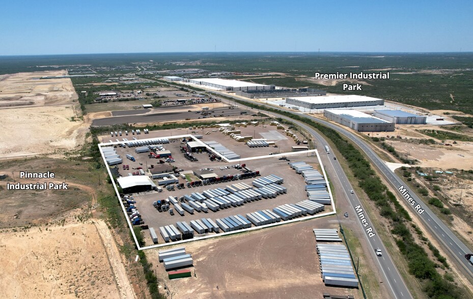 More Photos Of 20951 Mines Rd, Laredo Truck Terminal For Lease