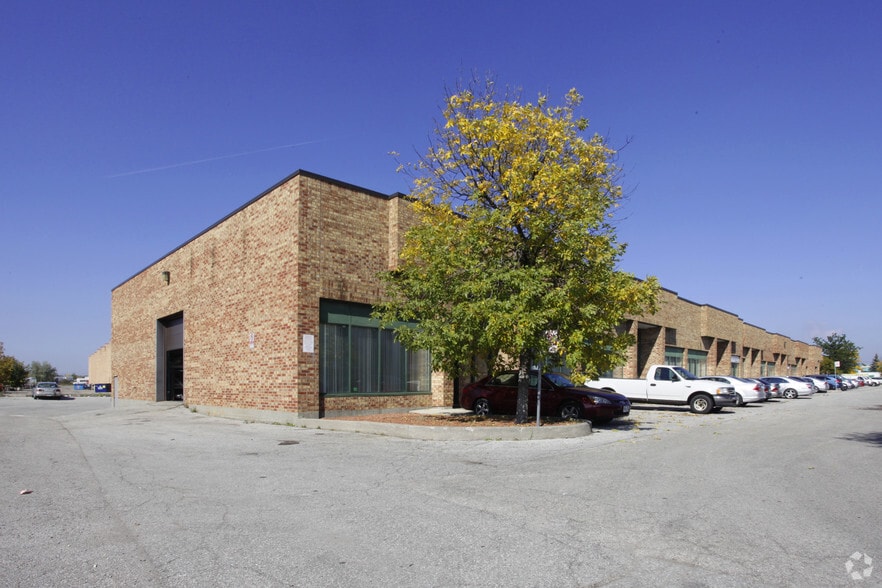 More Photos Of 6730 Davand Dr, Mississauga Warehouse For Sale