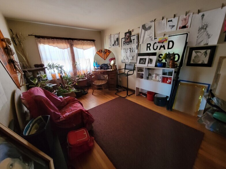 More Photos Of 29 Nehalem St, Clatskanie Apartments For Sale