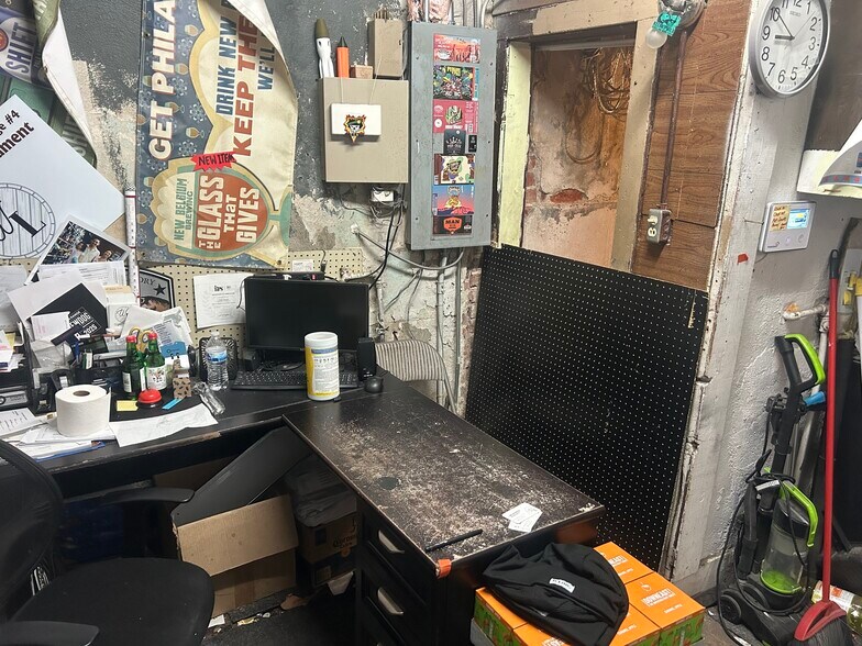 More Photos Of 3729 Walnut St, Denver General Retail For Sale