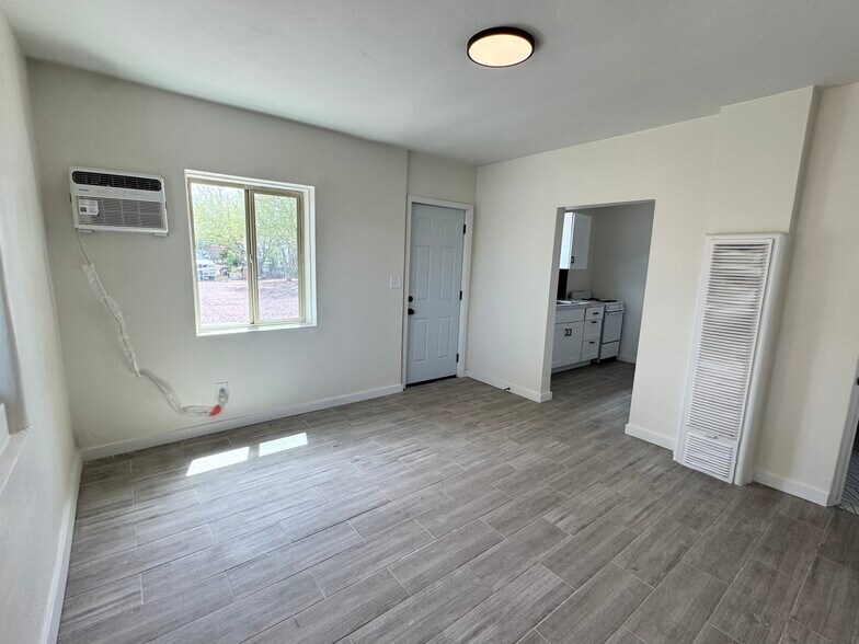 More Photos Of 50 W 32nd St, Tucson Apartments For Sale