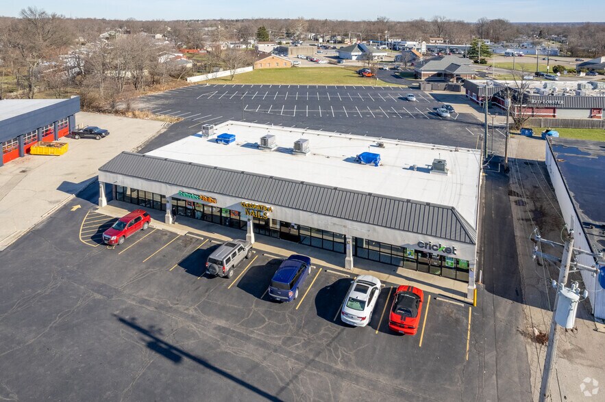 More Photos Of 9804-9814 Colerain Ave, Cincinnati Unknown For Lease