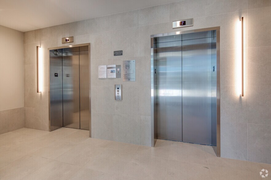 More Photos Of 20020B 84 Av, Langley Office For Sale