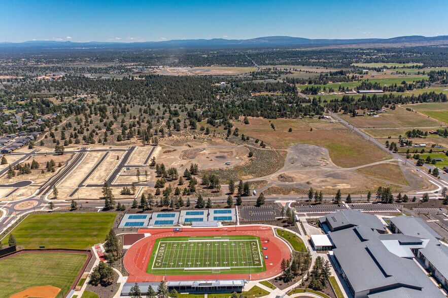 More Photos Of 60802 15th St, Bend Land For Lease