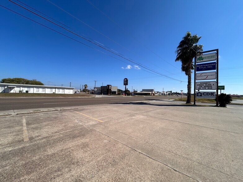 More Photos Of 2527 Highway 361, Ingleside Office For Lease
