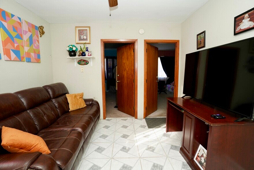 More Photos Of 149 Elmora Ave, Elizabeth Storefront Retail Residential For Sale