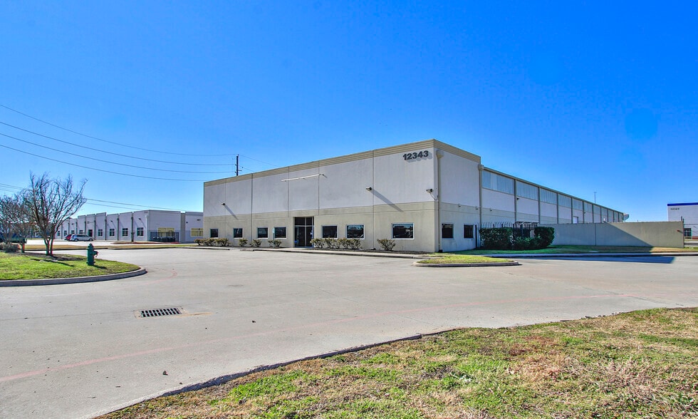 Primary Photo Of 12343 Cutten Rd, Houston Warehouse For Lease