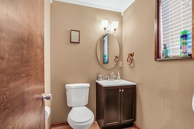 More Photos Of 1400 Sunset Ave, Waukegan Medical For Sale