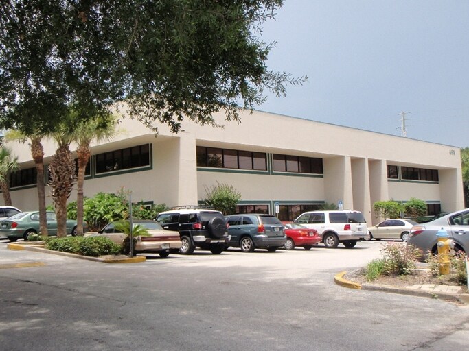More Photos Of 499 E Central Pky, Altamonte Springs Medical For Lease