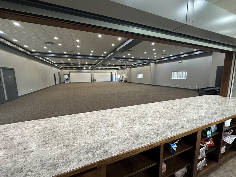 More Photos Of 3099 Highway 95, Mountain Grove Restaurant For Sale