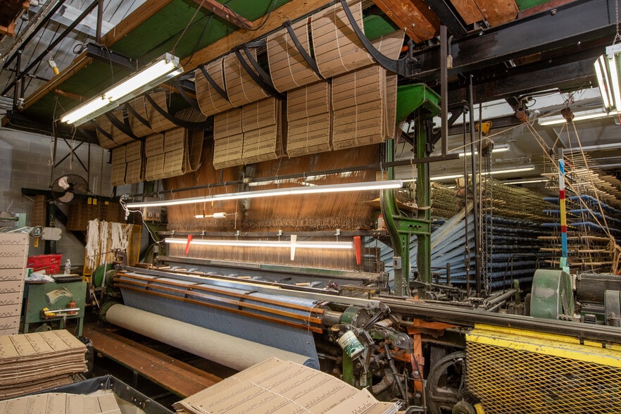 More Photos Of 201 W Lincoln Hwy, Penndel Manufacturing For Sale