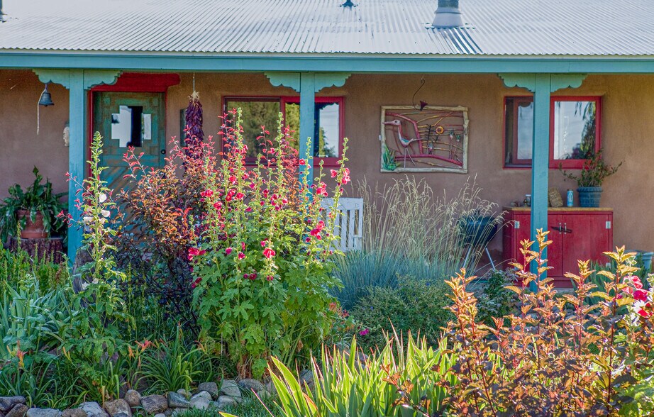 More Photos Of 613 Callejon Rd, Taos Hospitality For Sale