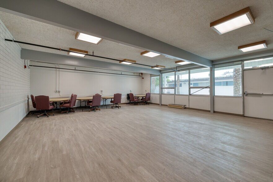 More Photos Of 2401 E Tonopah Ave, North Las Vegas Religious Facility For Sale