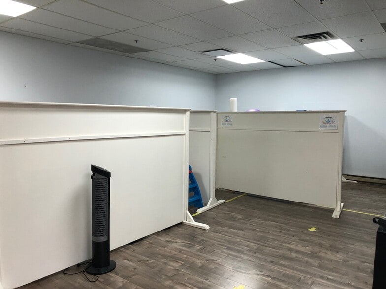 More Photos Of 607 St. George Blvd, Moncton Office For Sale