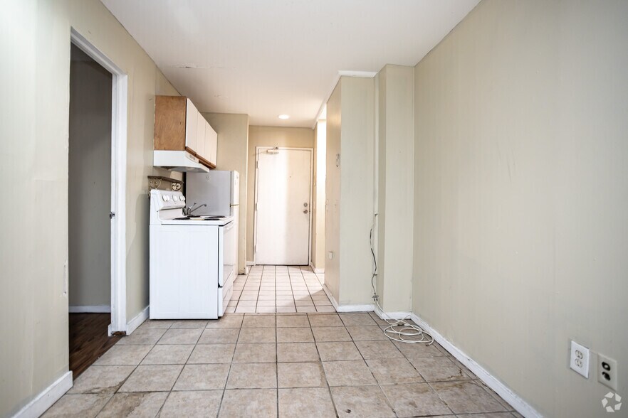 More Photos Of 35 Chestnut St, Rochester Apartments For Sale