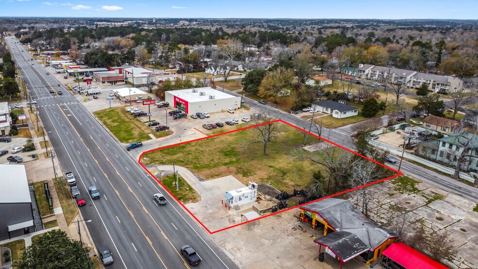 More Photos Of 614 W Church, Livingston Land For Sale