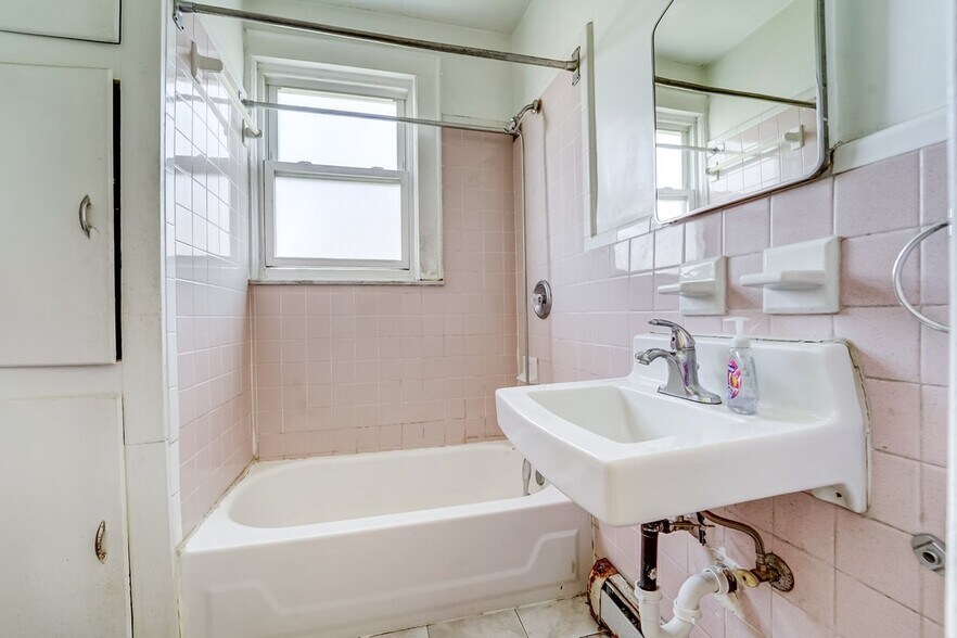 More Photos Of 102 Exton Ave, North Arlington Apartments For Sale