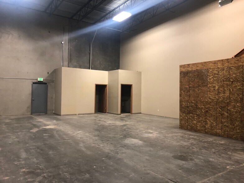 More Photos Of 5520 N Florida St, Spokane Industrial For Lease