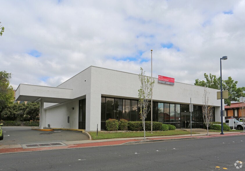 More Photos Of 2395 Willow Pass Rd, Concord Bank For Lease