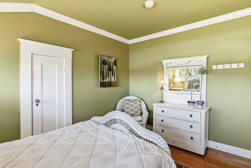More Photos Of 5186 Gravenstein Hwy S, Sebastopol Restaurant For Sale