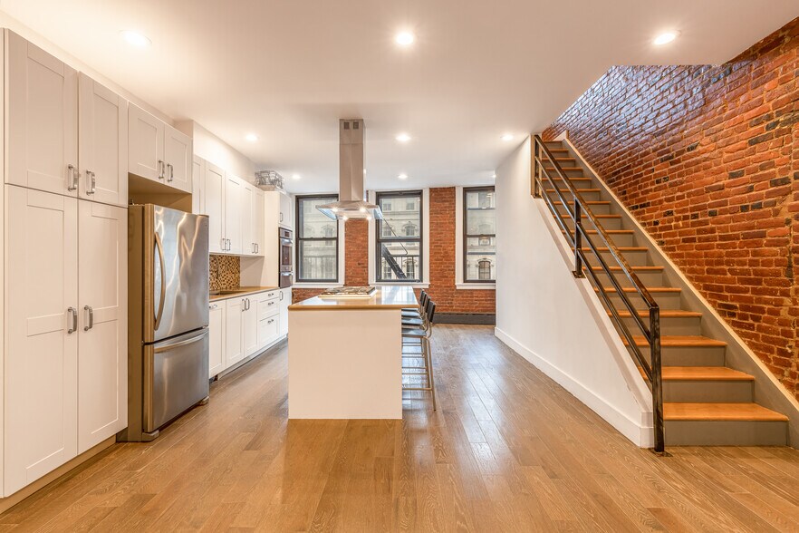 More Photos Of 302 Canal St, New York Apartments For Sale