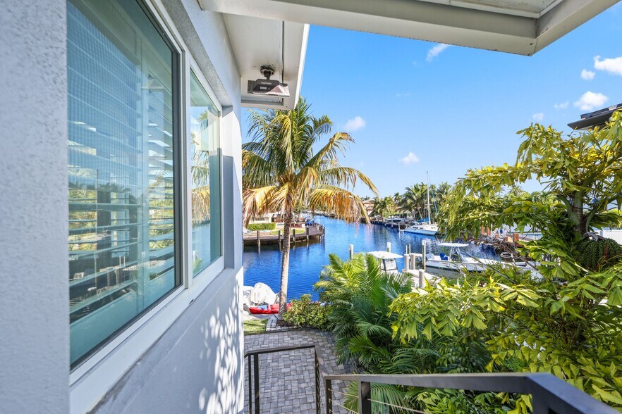 More Photos Of 830 SE 22nd Ave, Pompano Beach Apartments For Sale