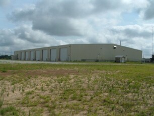 More Photos Of 502 Midway Rd, Cordele Showroom For Lease