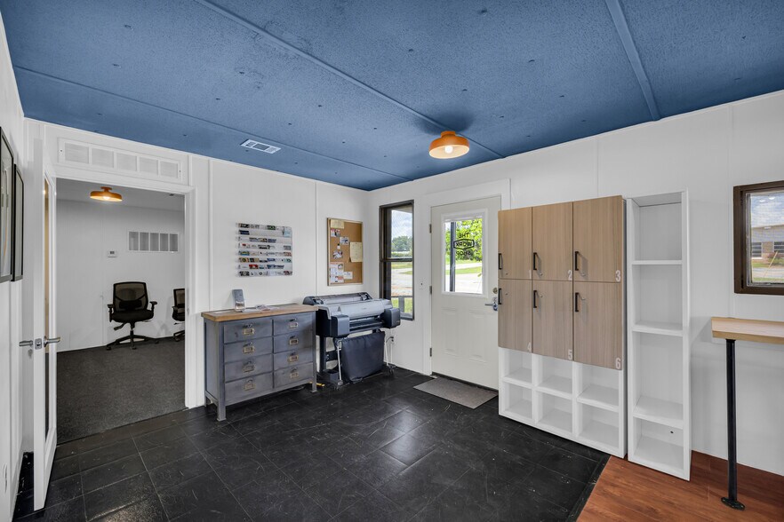 More Photos Of 1000 Winterville Rd, Athens Industrial For Sale
