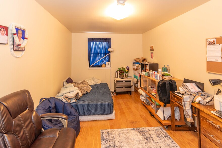 More Photos Of 401-405 S High St, Baltimore Storefront Retail Residential For Sale