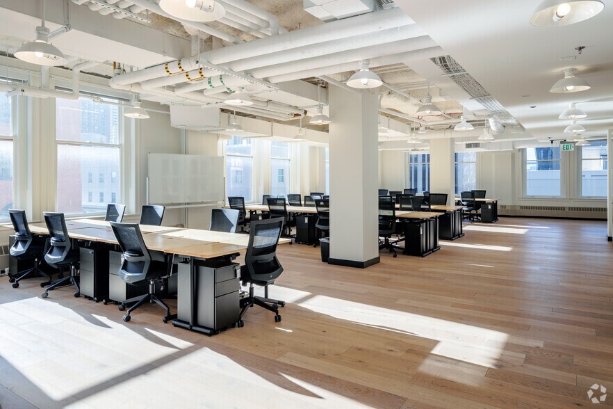 More Photos Of 821 17th St, Denver Office For Sale