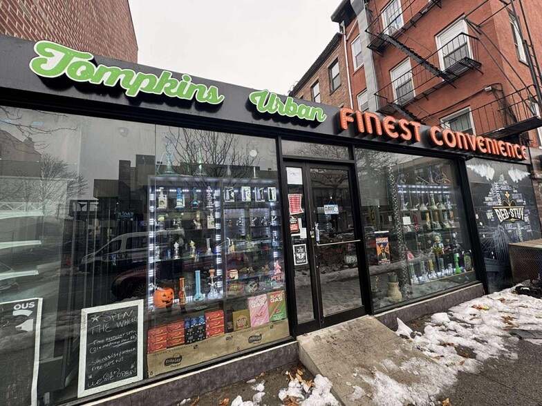 Primary Photo Of 597 Greene Ave, Brooklyn Storefront Retail Residential For Lease