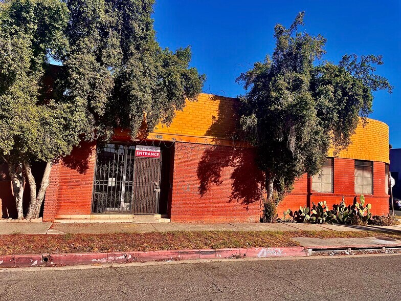 More Photos Of 1420-1430 Grande Vista Ave, Los Angeles Manufacturing For Lease
