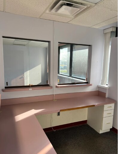 More Photos Of 33566 W 8 Mile Rd, Farmington Hills Office For Lease